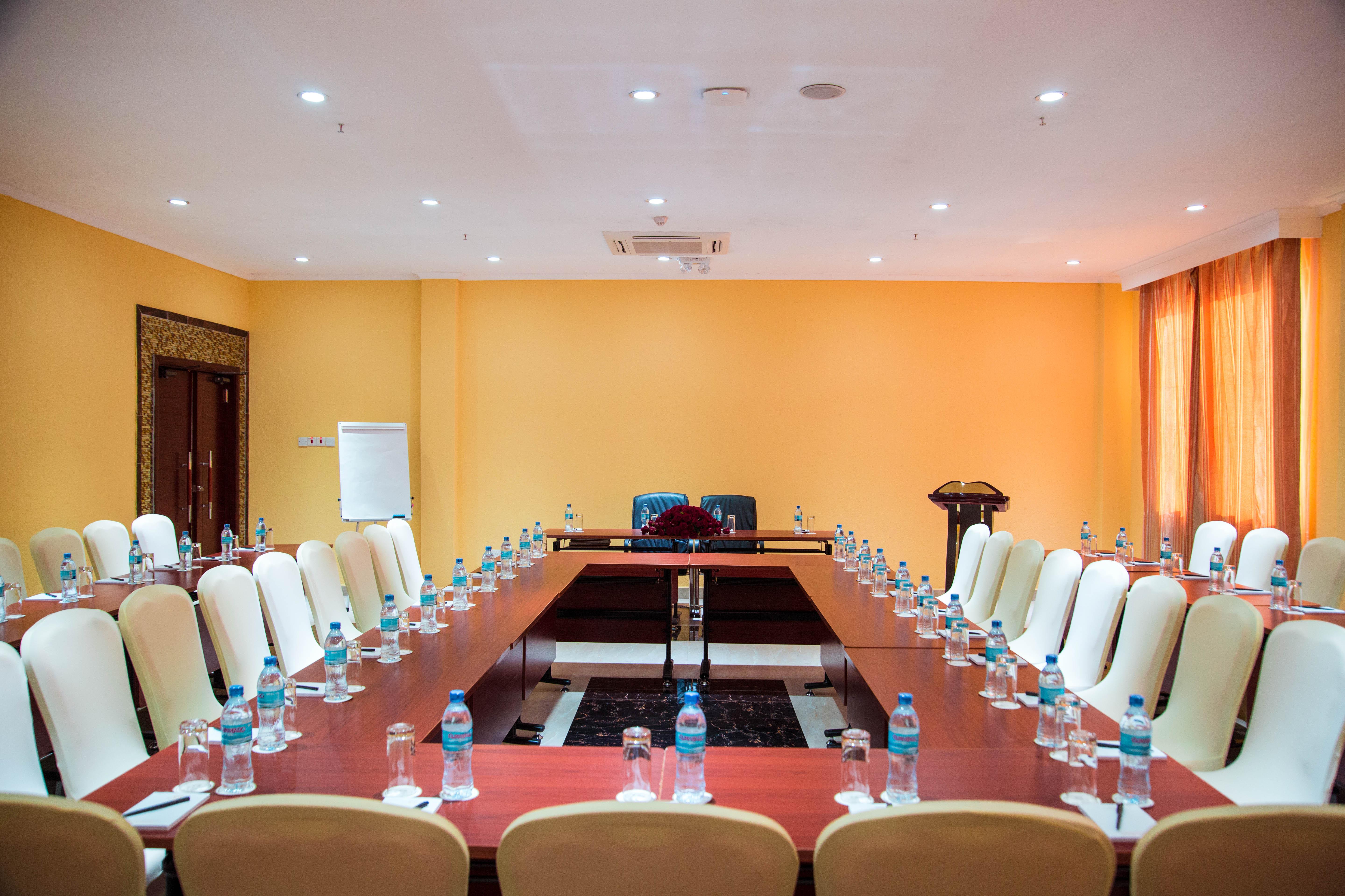Tiffany Diamond Hotels Ltd - Makunganya Dar es Salaam Exterior photo